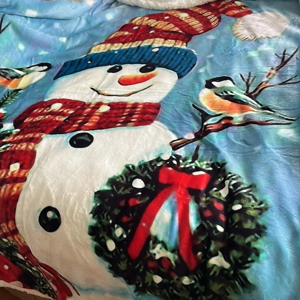 NWOT Xmas Snowman Blanket